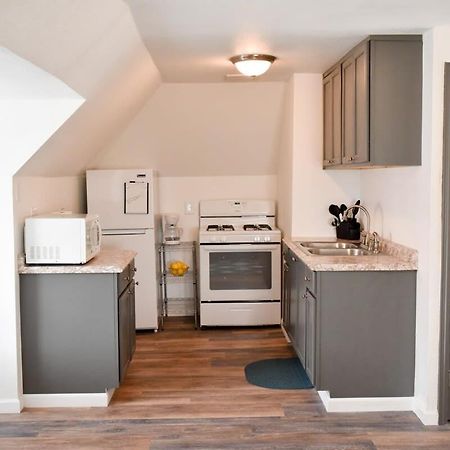 Unwind In A Bright Comfortable Apartment For 3 Pittsburgh Ngoại thất bức ảnh