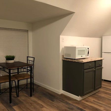 Unwind In A Bright Comfortable Apartment For 3 Pittsburgh Ngoại thất bức ảnh